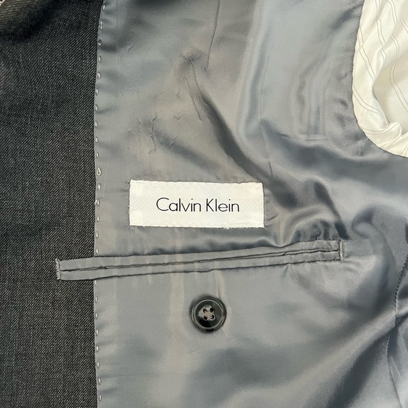 Calvin Klein Regular Fit Gray Suit Blazer - Picture 5 of 6